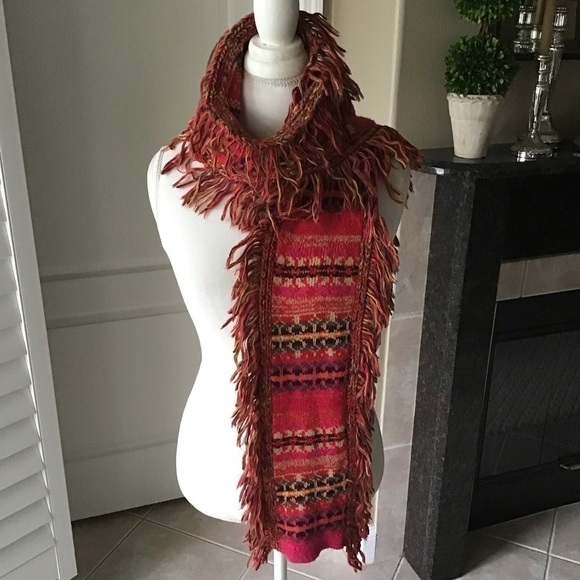 Steve Madden Long Knit Fringed Neck Scarf Muffler Acrylic Boho Pink Red Multi - Picture 13 of 16